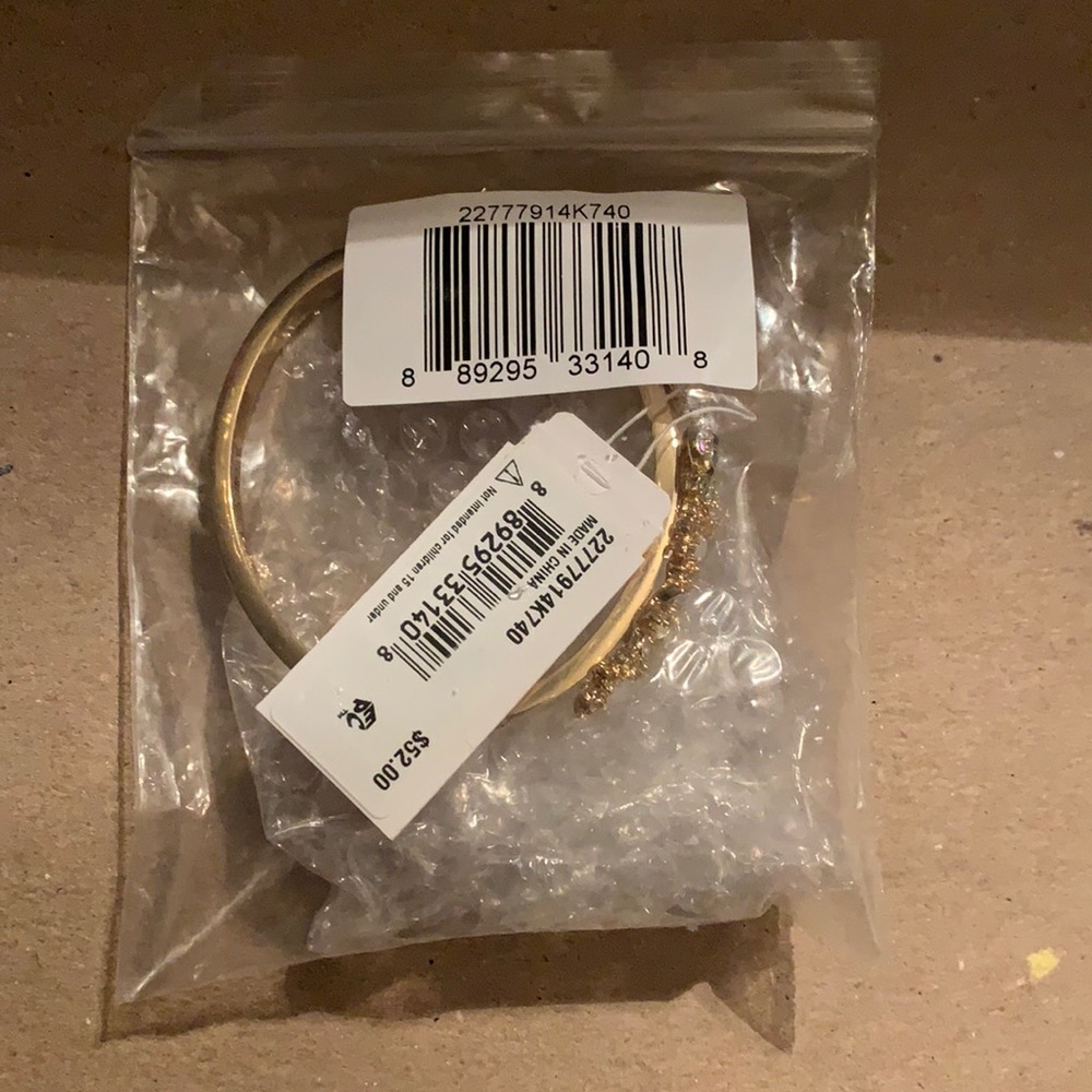 Betsey Johnson gold bee Bracelet